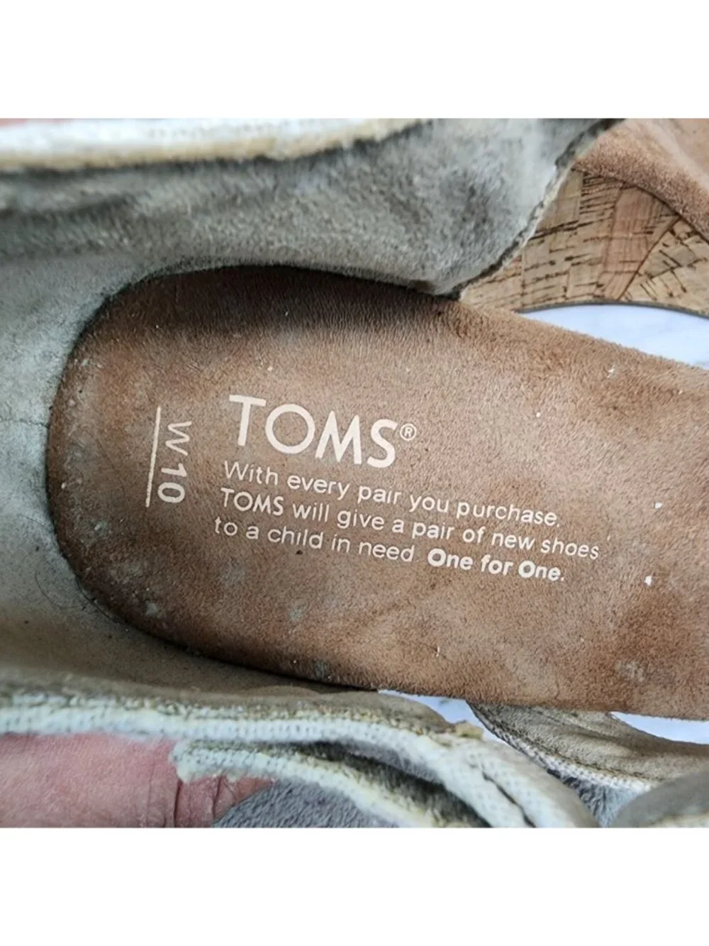 Toms Shoes Womens Size 10 Tan Wedge Heel Sandals